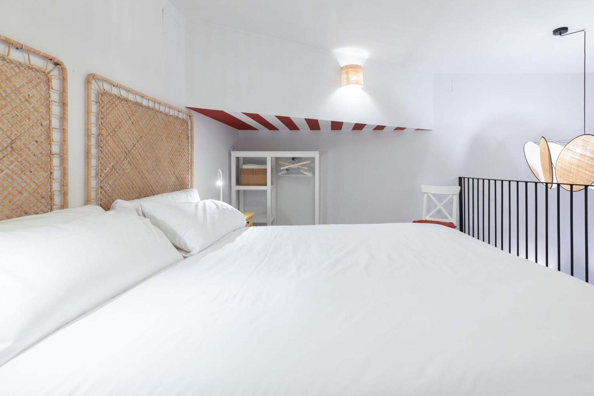 The Little Village Apartments Valencia Buitenkant foto