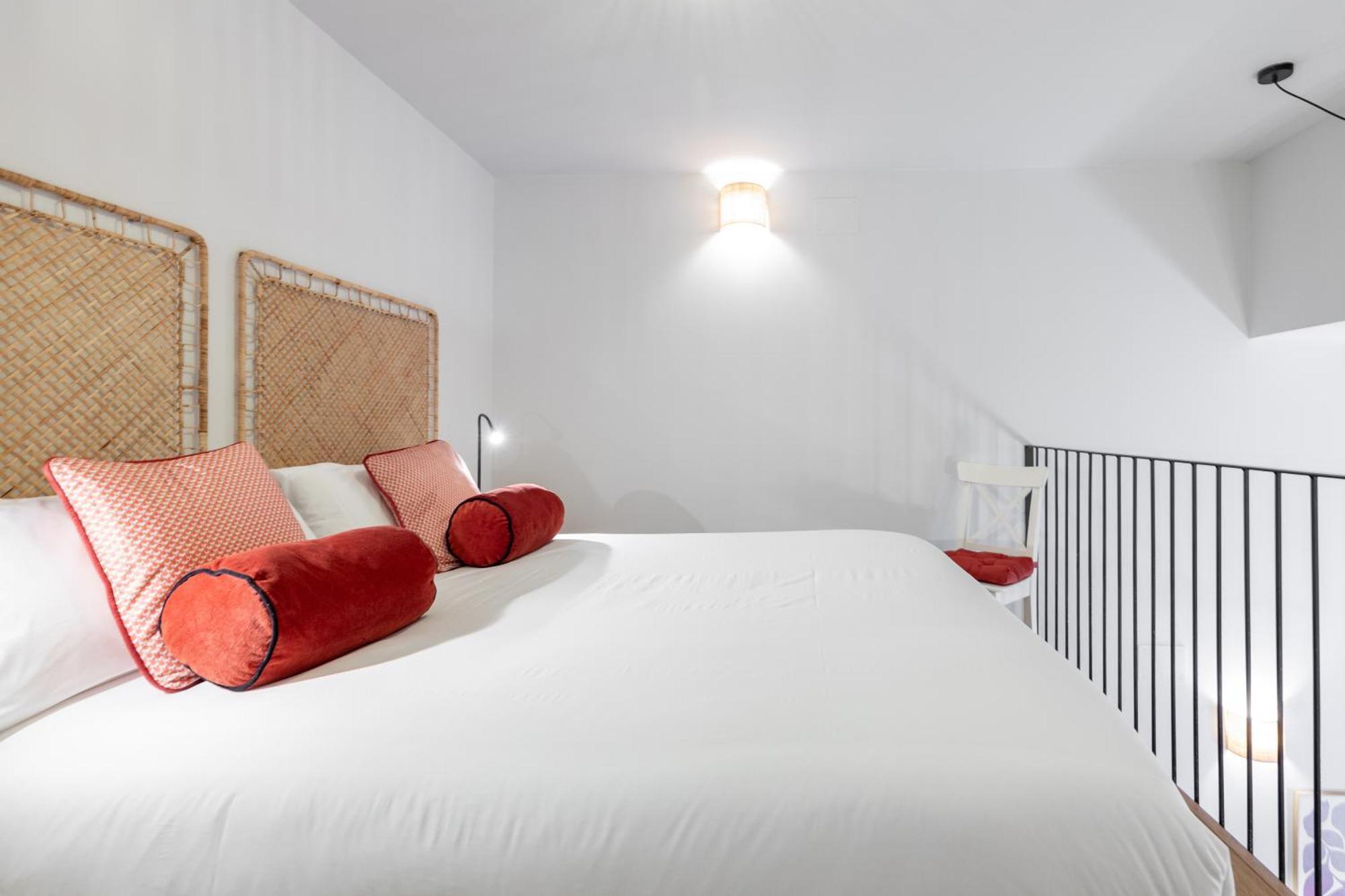 The Little Village Apartments Valencia Buitenkant foto